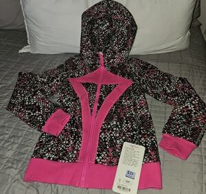 NWT - Girls IVIVVA/ LULULEMON Pink and Black Kids Jacket